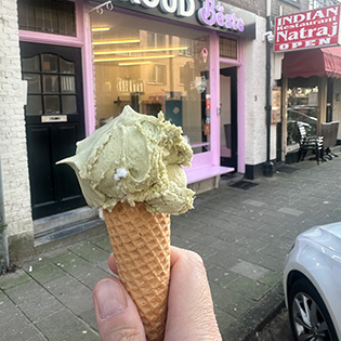 Ice cream cone outside Toetje